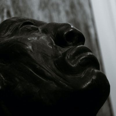 Apolog​í​a de la Sobriedad by Ahau